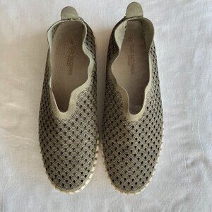 IIse Jacobson, Hornback, Size 38 (7.5)